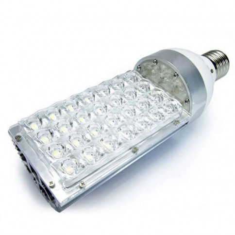 Ampoule high power LED 28 x 1 watts à culot E40