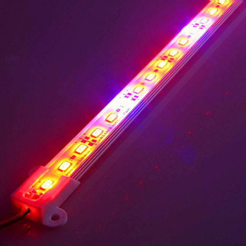 Réglette LED raccordable et connectable Colours rangement Minidoka