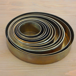 Pavillon, boite en laiton...