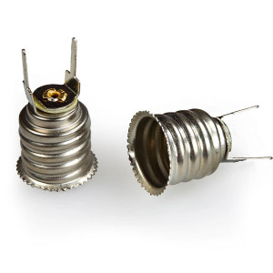 Brass E14 socket for soldering onto two lamellae