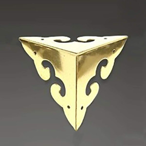 Brass protector for table corners, furniture, pedestals and cupboards - size 39 x39mm