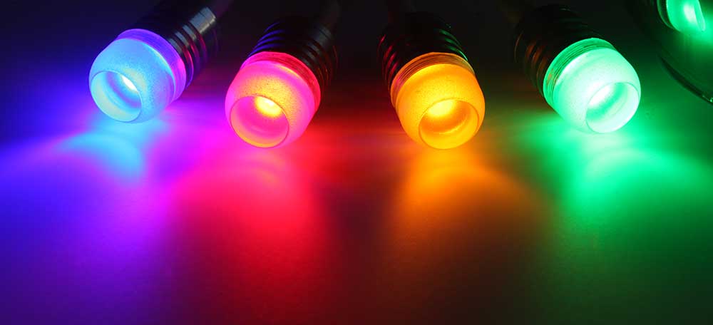 Ampoule LED à culot G4 - 12 volts LED type COB 3 watts couleur