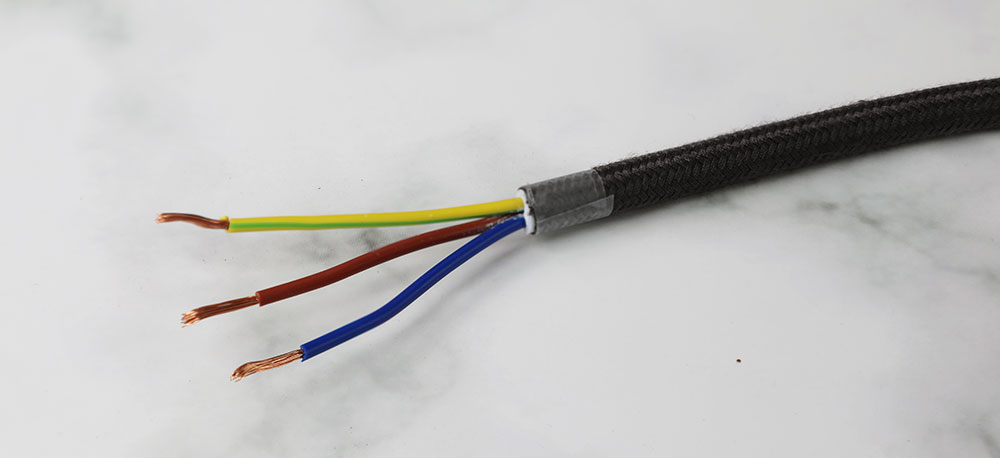 Câble électrique textile rond tresse couleur noir - 3x0.75mm² avec terre